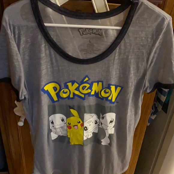 Women’s Pokemon Top - Picture 1 of 6